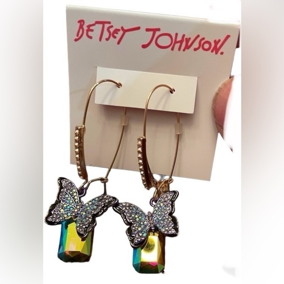 BETSEY JOHNSON Purple Pavé Butterfly & Opalescent Crystal Dangle Earrings NWT - Picture 1 of 10